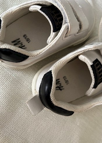 Beyaz Erkek Çocuk Cırt Cırtlı Spor Ayakkabı - Görsel 6