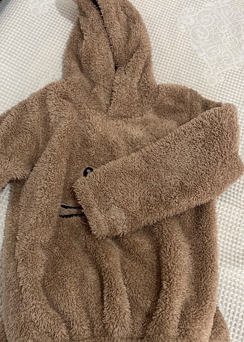 Kahverengi Peluş Kedi Desenli Takım - Görsel 4