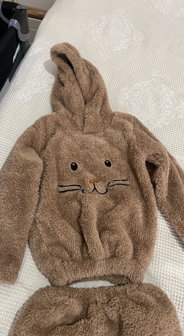 Kahverengi Peluş Kedi Desenli Takım - Görsel 2