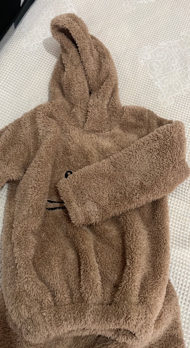 Kahverengi Peluş Kedi Desenli Takım - Görsel 4