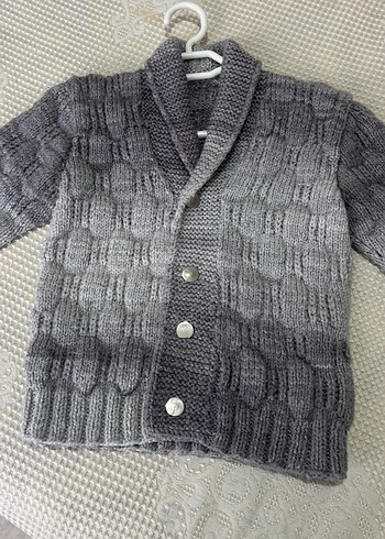 Erkek Çocuk Gri Örgü Hırka - Görsel 4