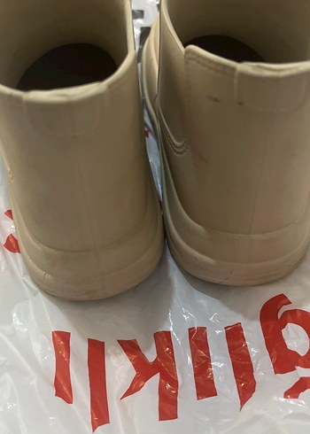 Bej Minimalist Erkek Bot - Görsel 6