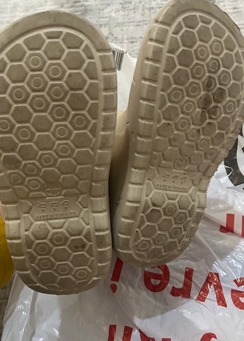 Bej Minimalist Erkek Bot - Görsel 4