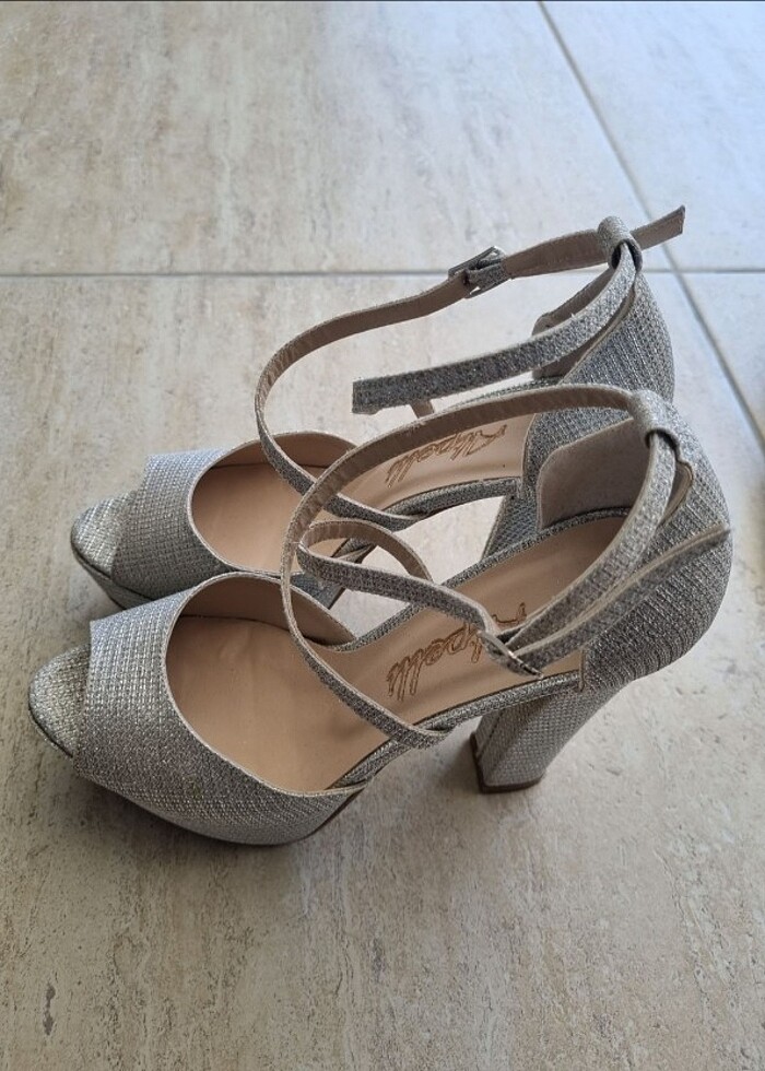 Alpella yüksek topuk şık ayakkabı - Görsel 2