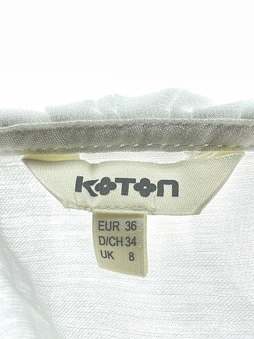 36 Beden beyaz Renk Koton Bluz %70 İndirimli.