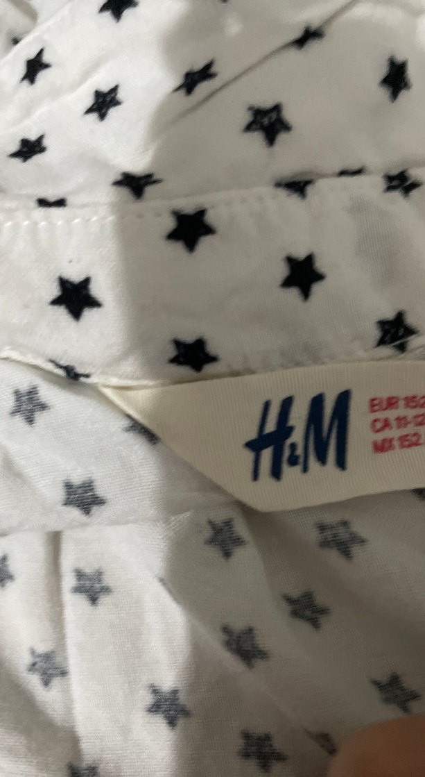 siyah yıldızlı ince tütülü gömlek - Görsel 3