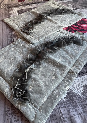 Desenli Gri Yatak Örtüsü - Görsel 4