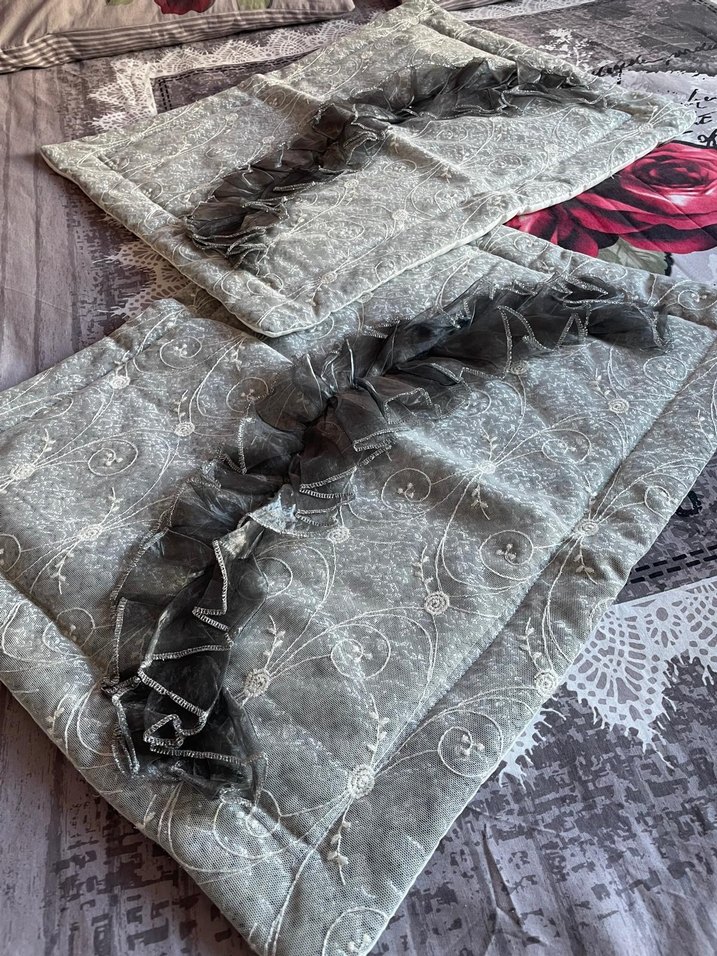 Desenli Gri Yatak Örtüsü - Görsel 4