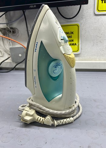 SUPERGLISS Ütü 1280W-1525W Model 1550 - Görsel 2