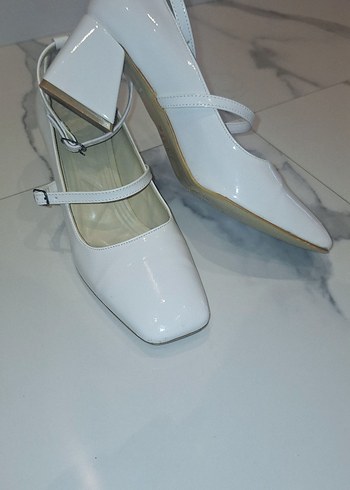 Beyaz Mary Jane Kadın Topuklu Ayakkabı - Görsel 3
