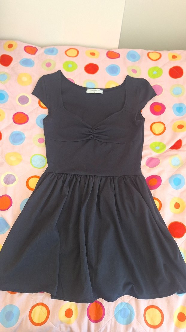 Kalp Yaka Kısa Kollu Siyah Mini Elbise - Görsel 3