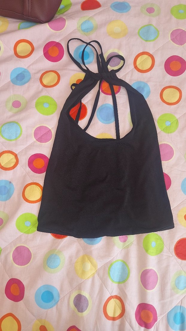 Siyah Renkli Halter Yaka Crop Top - Görsel 2