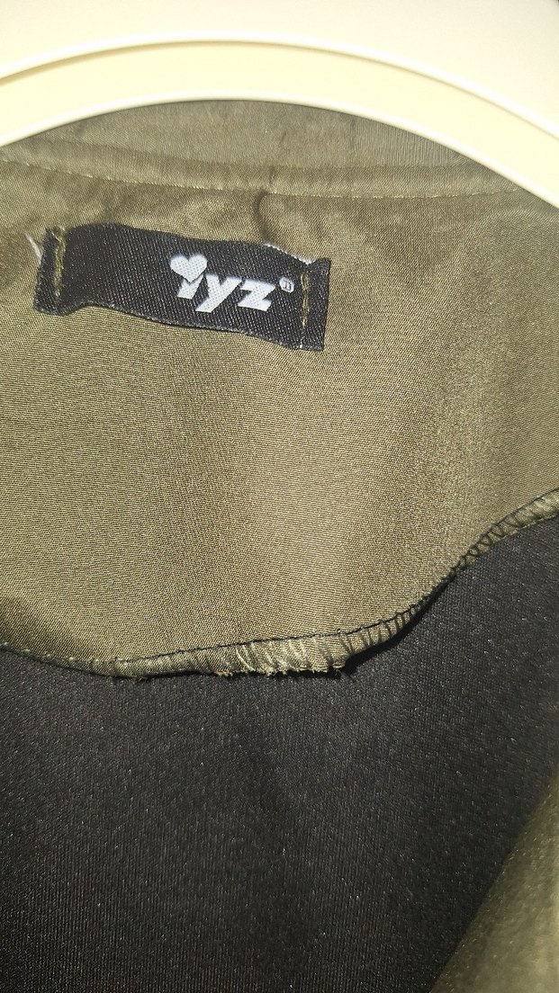 Kemerli Uzun Haki Kadın Trençkot - Görsel 4