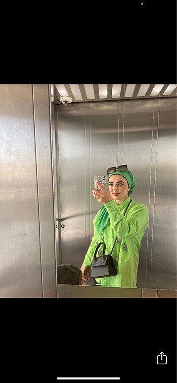 Diğer Gömlek