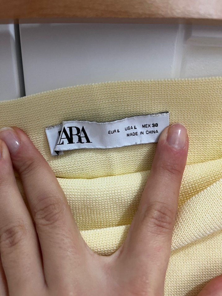 Sarı Keten Fırfırlı Bluz - Görsel 3