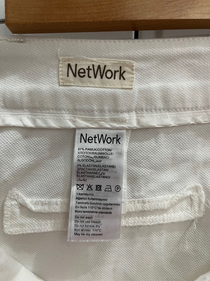 NetWork Beyaz Kemerli Keten Mini Şort - Görsel 3