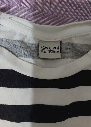 Kız Çocuk Siyah Beyaz Çizgili Uzun Kollu Tişört - Görsel 2