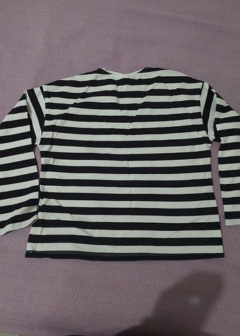 Kız Çocuk Siyah Beyaz Çizgili Uzun Kollu Tişört - Görsel 3