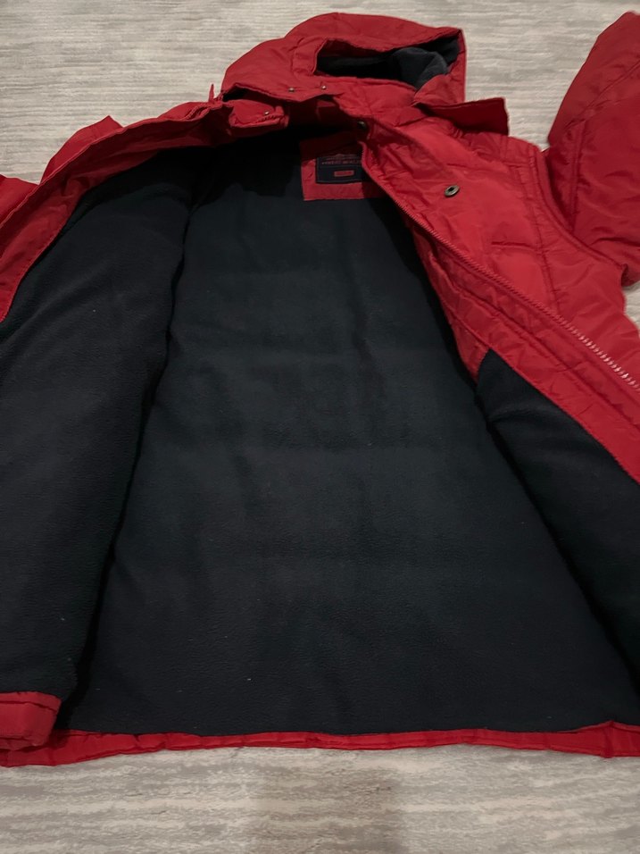 Kırmızı Kapüşonlu şişme
 Mont - Görsel 3