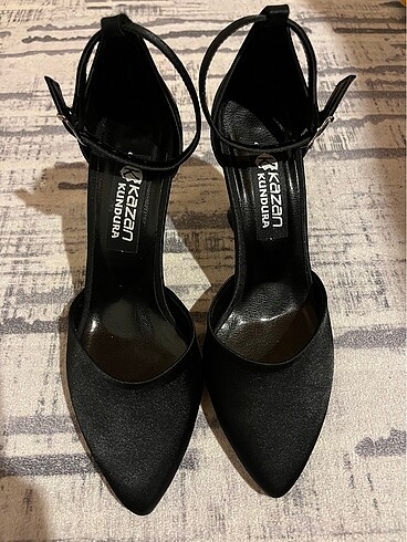 Saten topuklu ayakkabı - Görsel 4