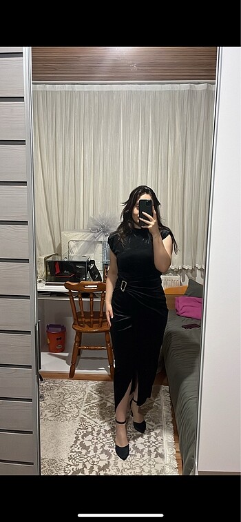 Kadife Elbise - Görsel 3