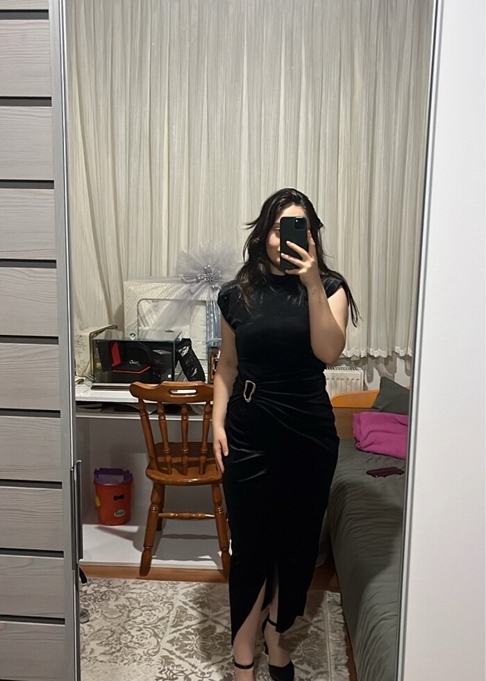 Kadife Elbise - Görsel 3