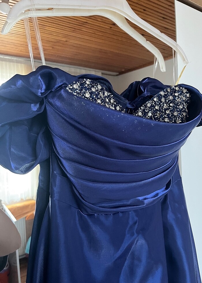 Lacivert abiye - Görsel 2