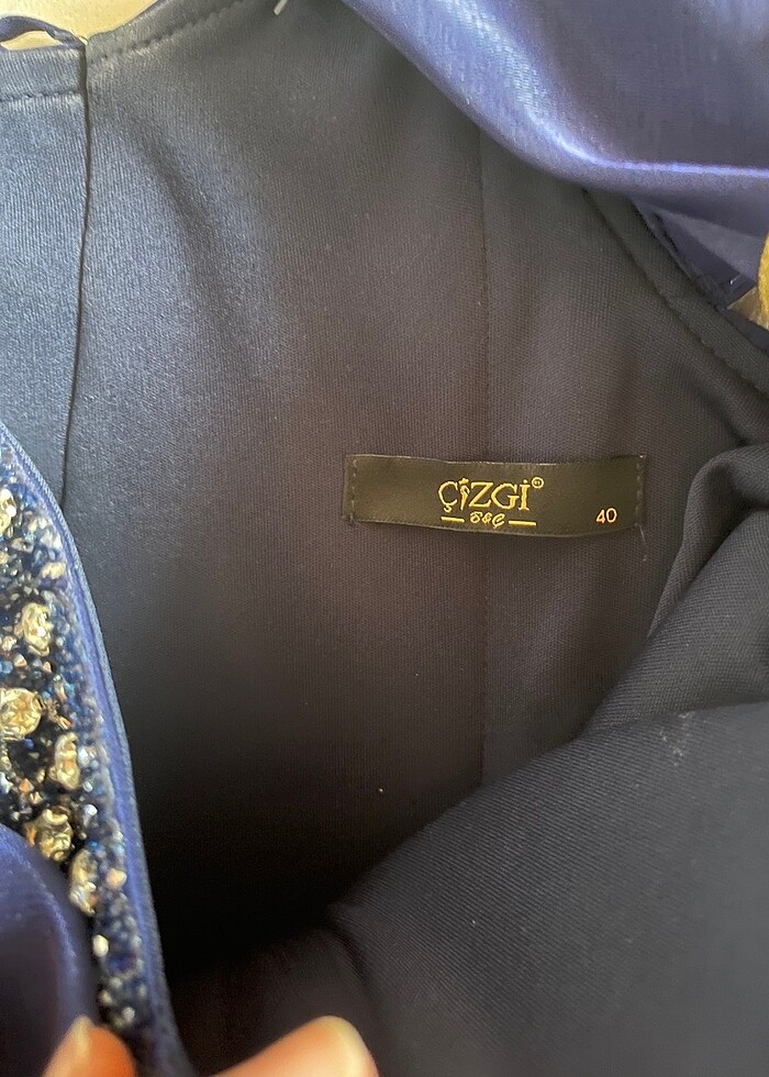 Lacivert abiye - Görsel 4