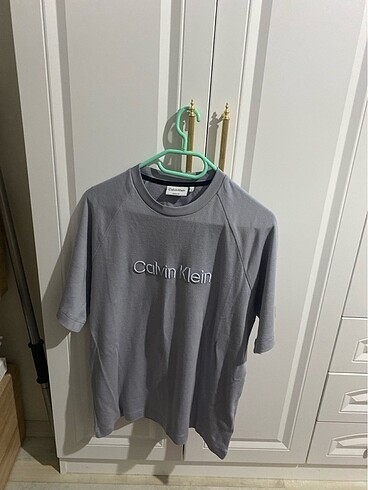 Calvin klein t-shirt