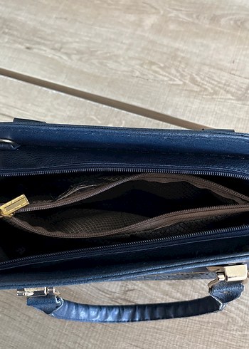 Mavi Deri Tokalı Kadın Çanta - Görsel 2