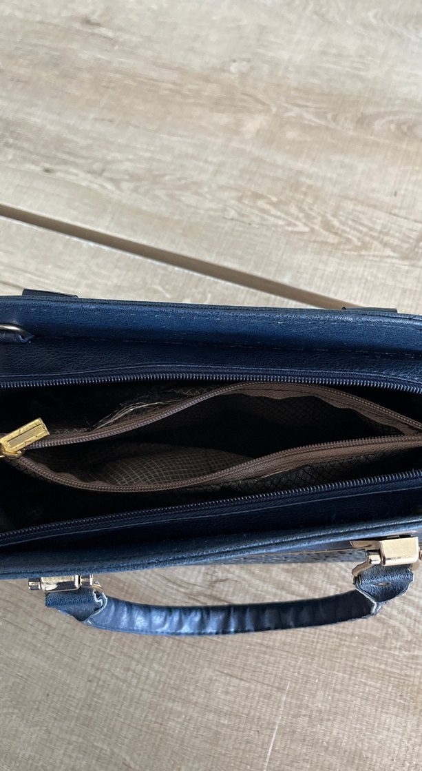 Mavi Deri Tokalı Kadın Çanta - Görsel 2