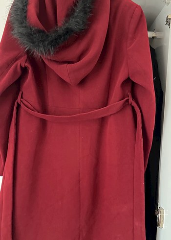 Kürk yakalı bordo kaban - Görsel 2