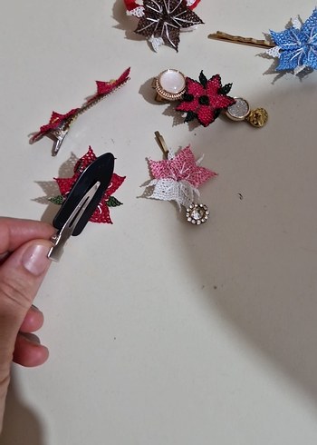 Renkli Nakışlı Boncuklu Çocuk Toka Seti - Görsel 2