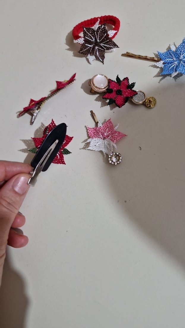 Renkli Nakışlı Boncuklu Çocuk Toka Seti - Görsel 2