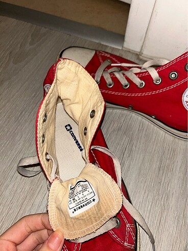 39 Beden kırmızı Renk Converse kırmızı