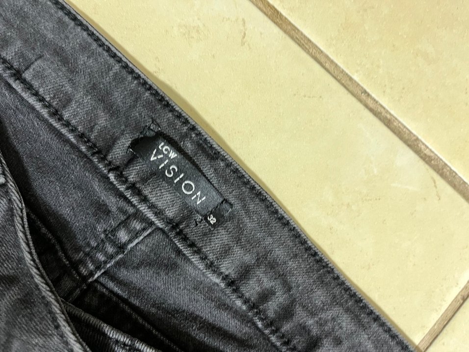 Siyah Nakışlı Kadın Kot Pantolon - Görsel 2