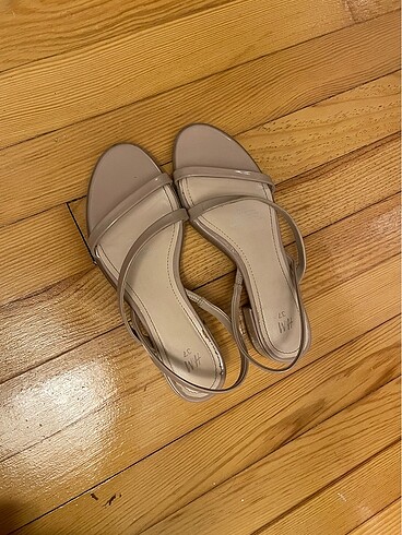 H&M HM ten rengi rugan sandalet