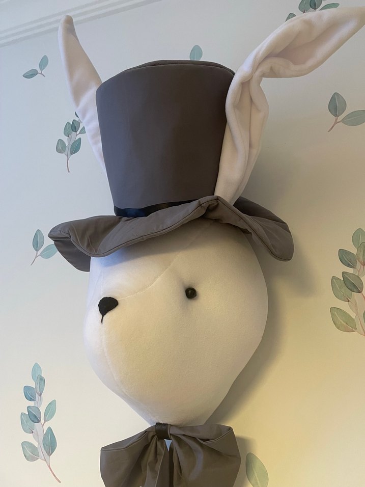 Gri Şapkalı Tavşan Peluş Oyuncak - Görsel 2