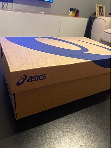 37,5 Beden Asics Kadın Voleybol Ayakkabısı