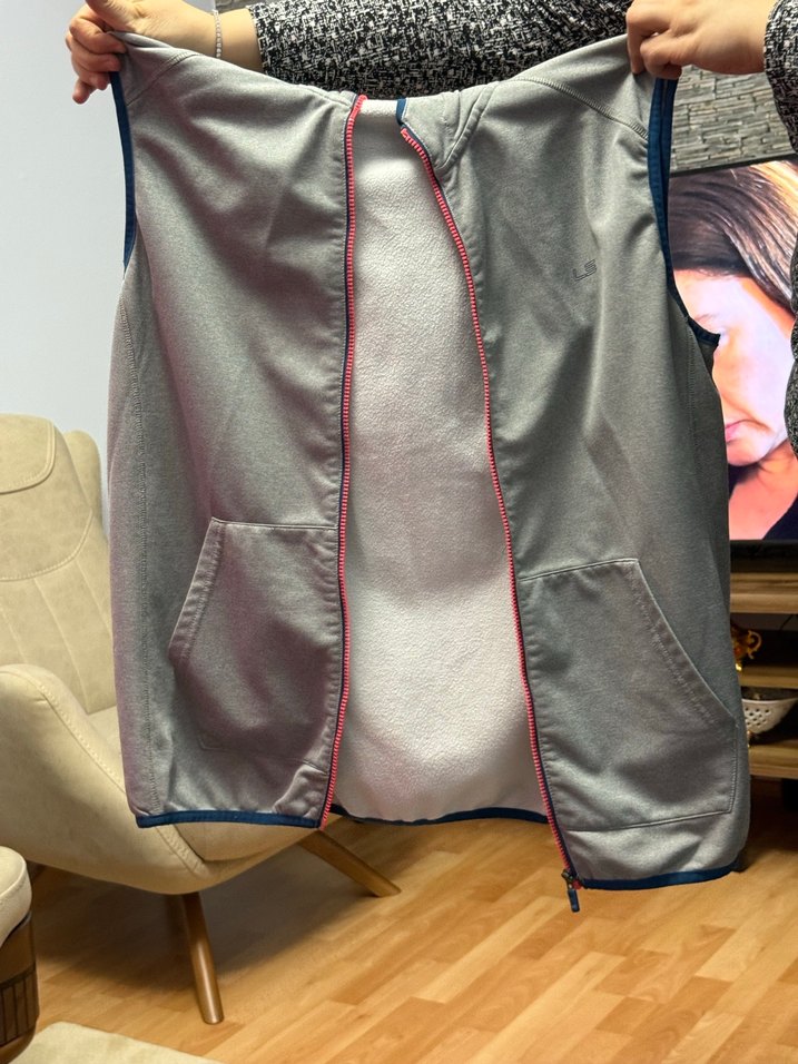 Gri Kapüşonlu Fermuarlı Sweatshirt - Görsel 4