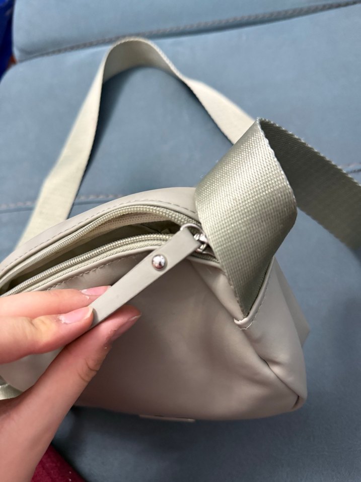 LC Waikiki kadın yeşil kol çantası - Görsel 4