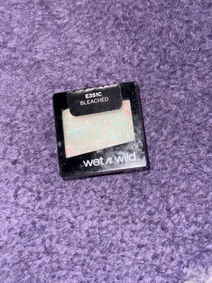 Beaulis highlighter ve wet n wild far - Görsel 4