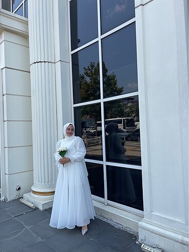 Nikah elbisesi