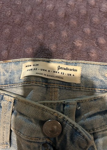 Stradivarius Yırtıklı Kadın Denim Pantolon