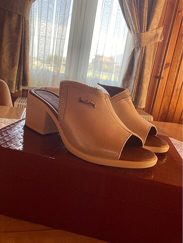 Pierre Cardin Terlik