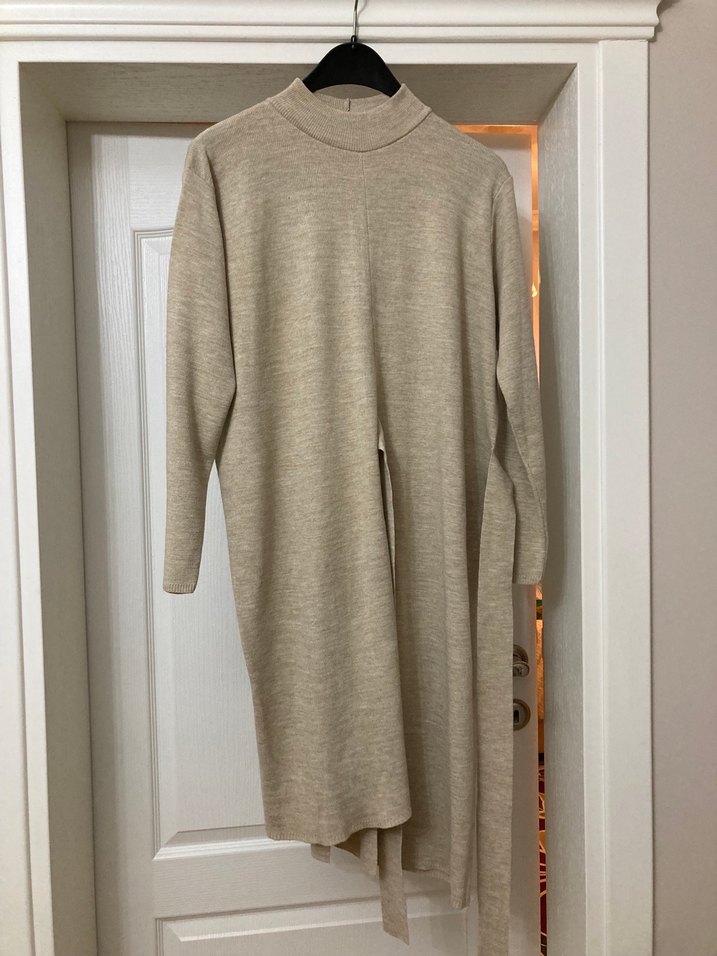 Bej Uzun Kollu Triko Tunik - Görsel 5