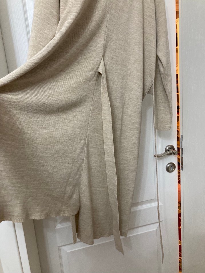 Bej Uzun Kollu Triko Tunik - Görsel 4