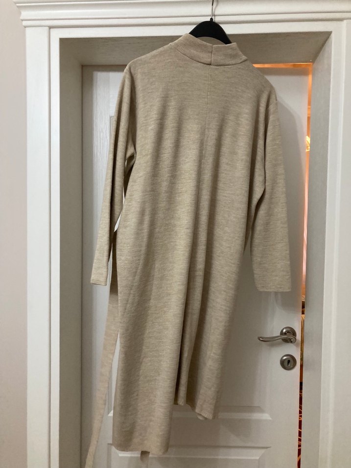 Bej Uzun Kollu Triko Tunik - Görsel 2