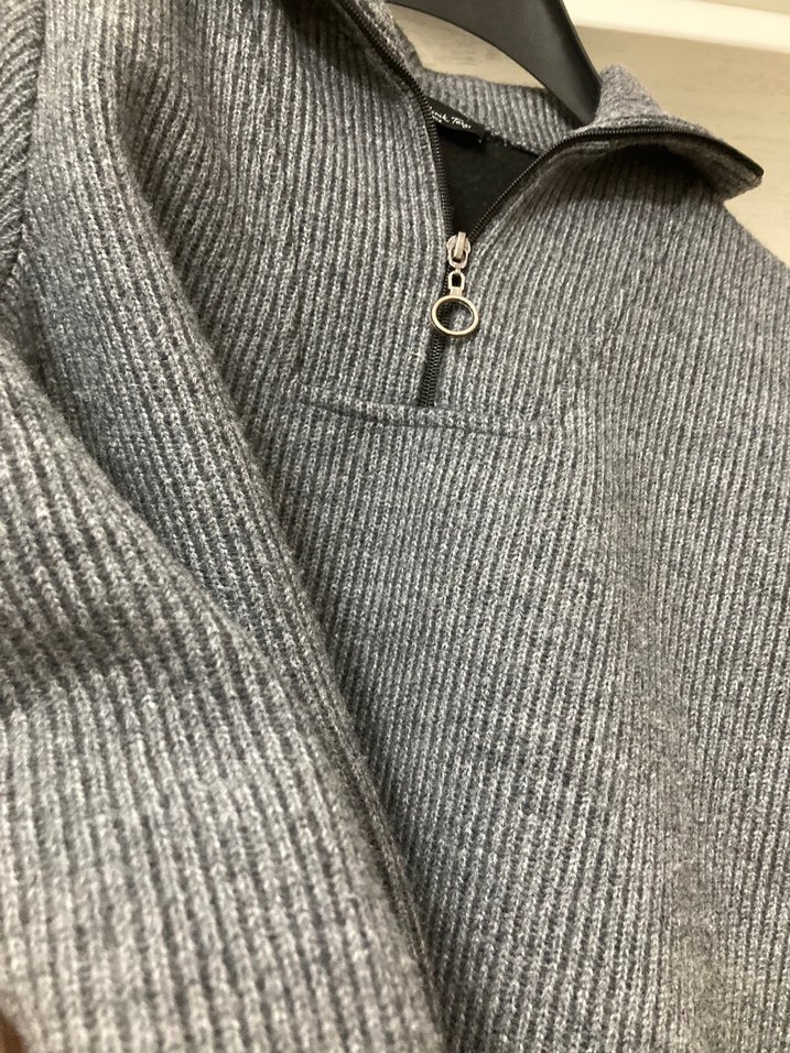 Gri Yarım Fermuarlı Triko Üst - Görsel 5