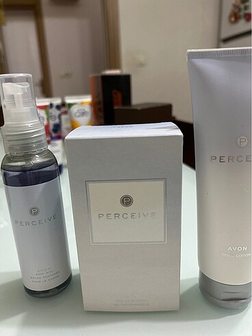  Beden Renk Avon kadın parfüm set